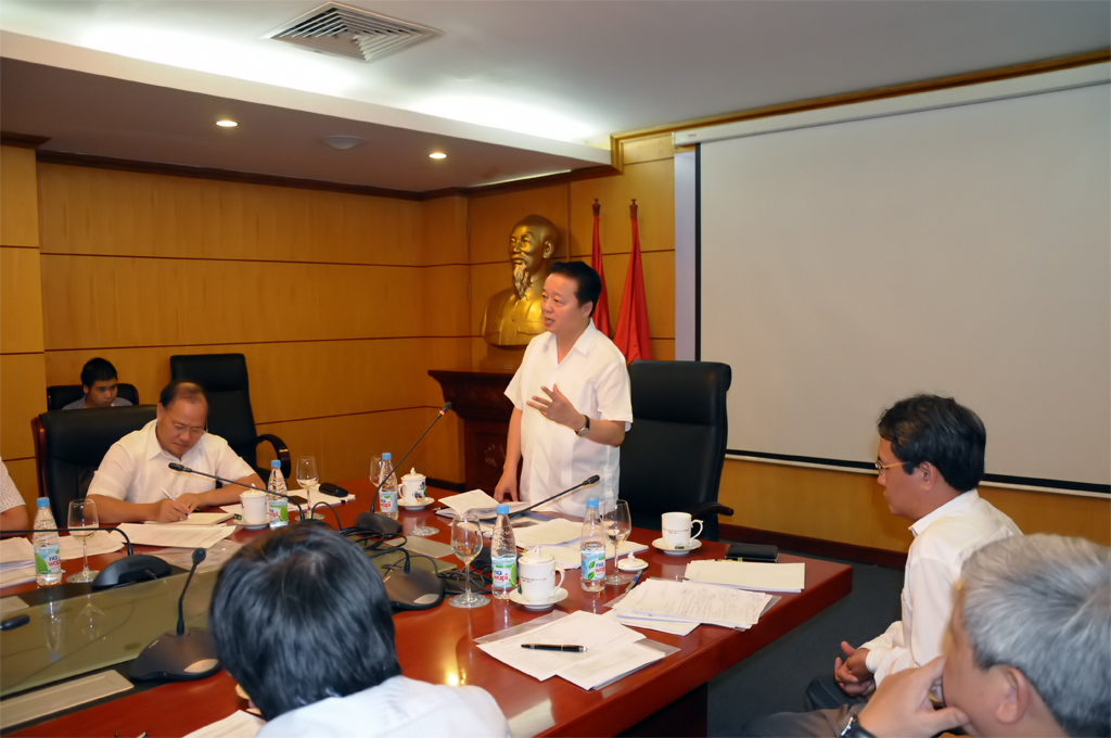 Bộ trưởng Trần Hồng Hà chủ trì cuộc họp Ban Tổ chức Hội nghị Đồng bằng sông Cửu Long